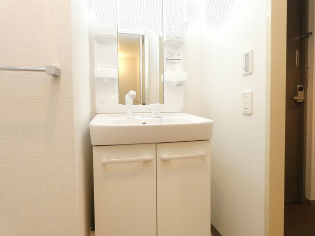 西鈴蘭台シティコートの洗面所|西鈴蘭台シティコート