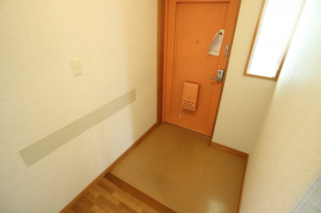 シティハイツ竜が岡の玄関