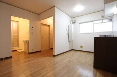 【居間・リビング】 | エステートピア楡