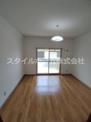 【居間・リビング】 | アーバンライフ豊橋 | 別部屋写真です。