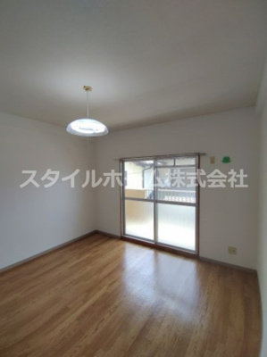 【居間・リビング】 | アーバンライフ豊橋 | 別部屋写真です。