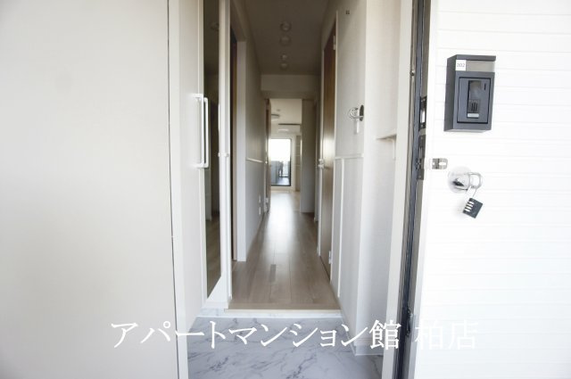 シャイニーの玄関