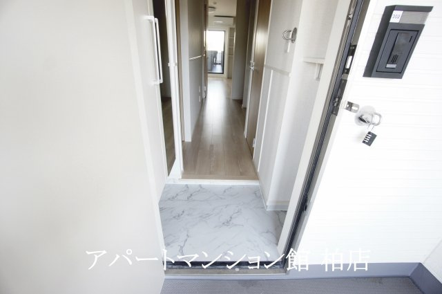 シャイニーの玄関