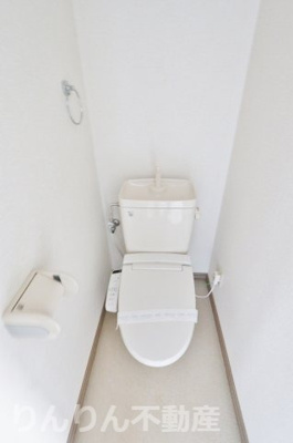【トイレ】 | エクシード山城 | コンパクトで使いやすいトイレです