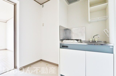 【キッチン】 | エクシード山城 | コンパクトなキッチンで掃除もラクラク
