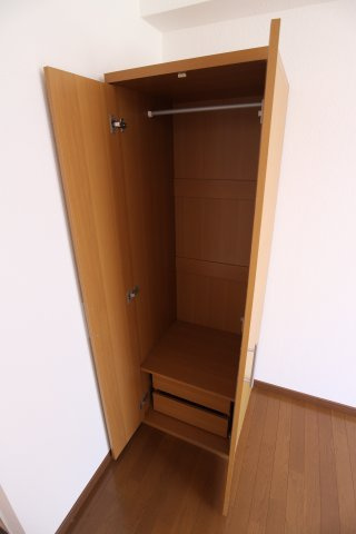 サニーパレス五色山の収納