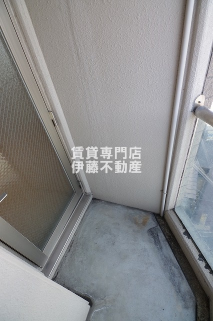 グランデ城西のバルコニー