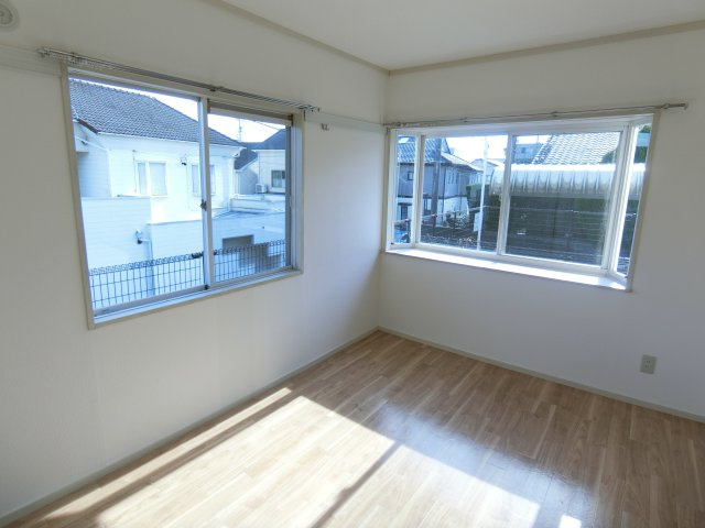 コリーナ蜆塚Aの洋室