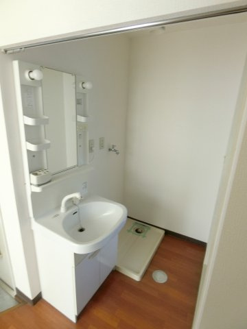 コリーナ蜆塚Aの洗面所