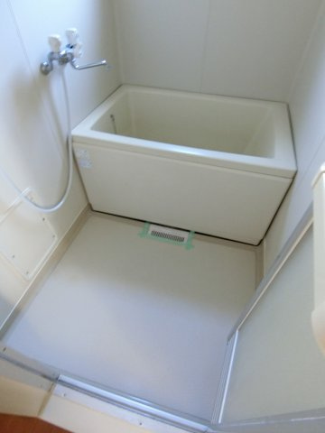 コリーナ蜆塚Aの浴室