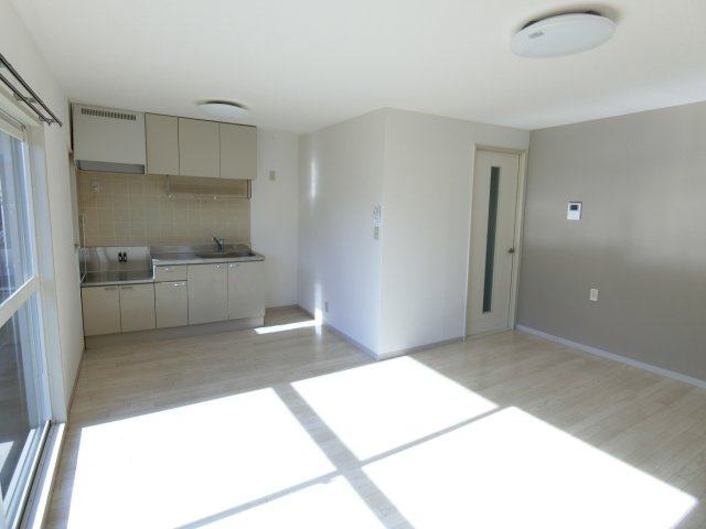 コリーナ蜆塚Aの居間・リビング