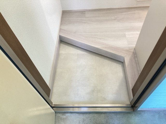 【玄関】
