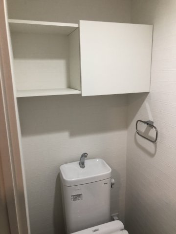 【トイレ】 | Caisse大橋 | 落ち着いた色調のトイレです
