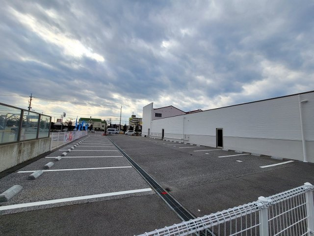 nonoHana南彦根の駐車場