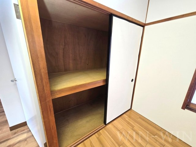 三栄マンションの収納