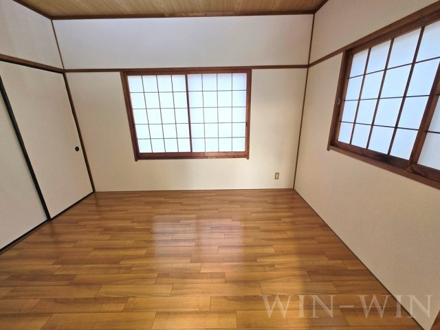 三栄マンションの寝室