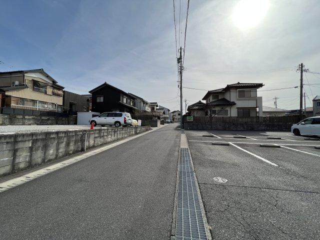 サンビレッジの周辺|接面道路