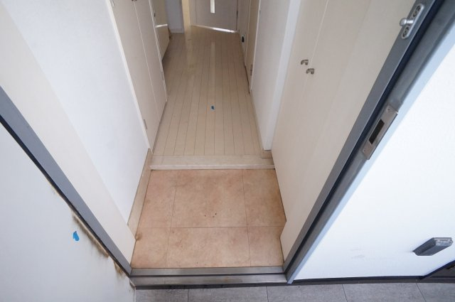 グランフォース習志野の玄関