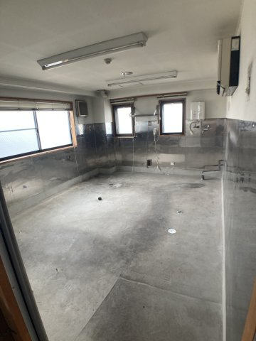 乙川町店舗の駐車場
