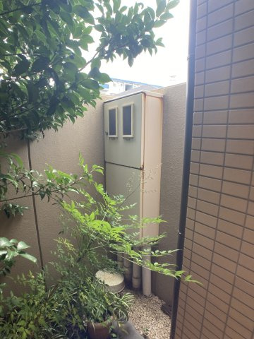 乙川町店舗のエントランス