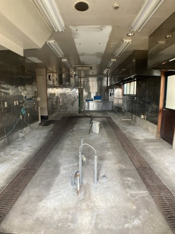 乙川町店舗の駐車場