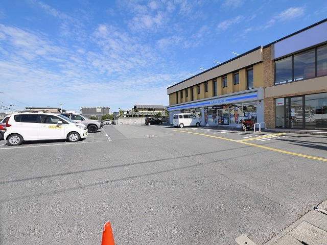 三条大路2丁目店舗事務所の駐車場