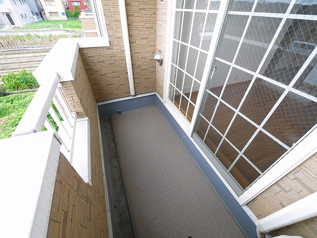 ル．シエル　ドゥのバルコニー|暖かな日差しのふりそそぐバルコニー