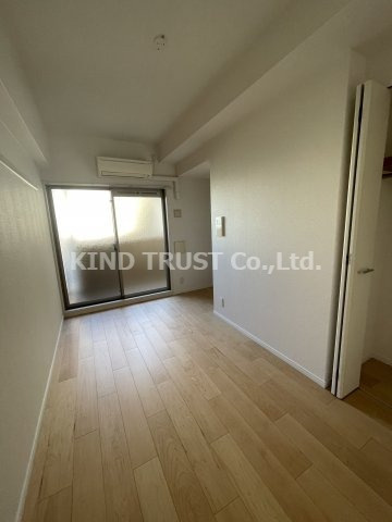 プレサンス天満ステーションフロントの居間・リビング|リビングです