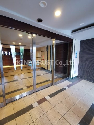 プレサンス天満ステーションフロントのエントランス|エントランスです