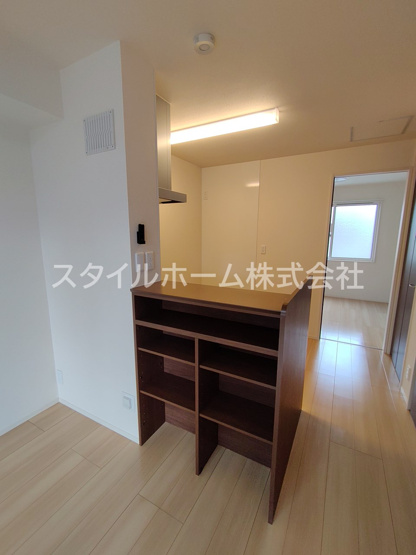 【その他】 | コンフォール西小鷹野 | 別部屋写真です。
