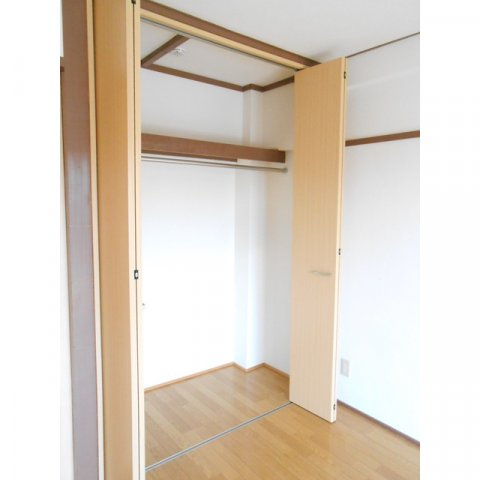 今嶺ビルの収納