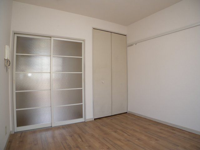 ハイツ子午線の居間・リビング|ハイツ子午線