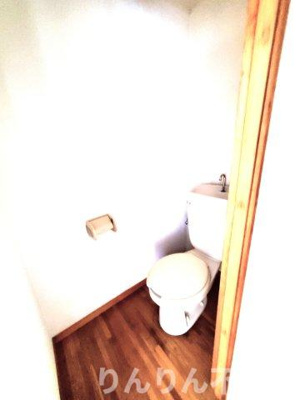 【トイレ】 | 第二南昭ハイツ | 清潔感のあるトイレです