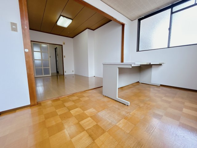キャンパスひまわり住吉の洋室