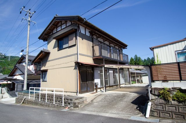 坂下貸家　H邸の外観