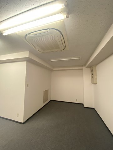 ASK赤坂の内装