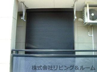 【バルコニー】 | サンモール | シャッター