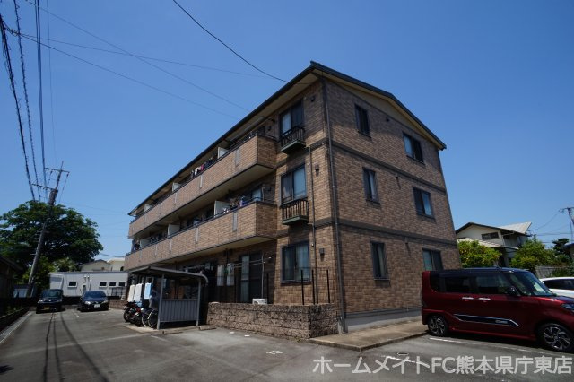 熊本市東区沼山津４丁目のアパート