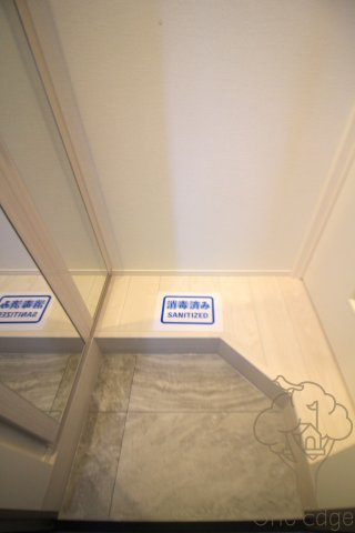 The Room Six 西中島の外観