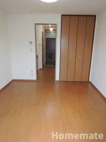 【寝室】 | フォレスト