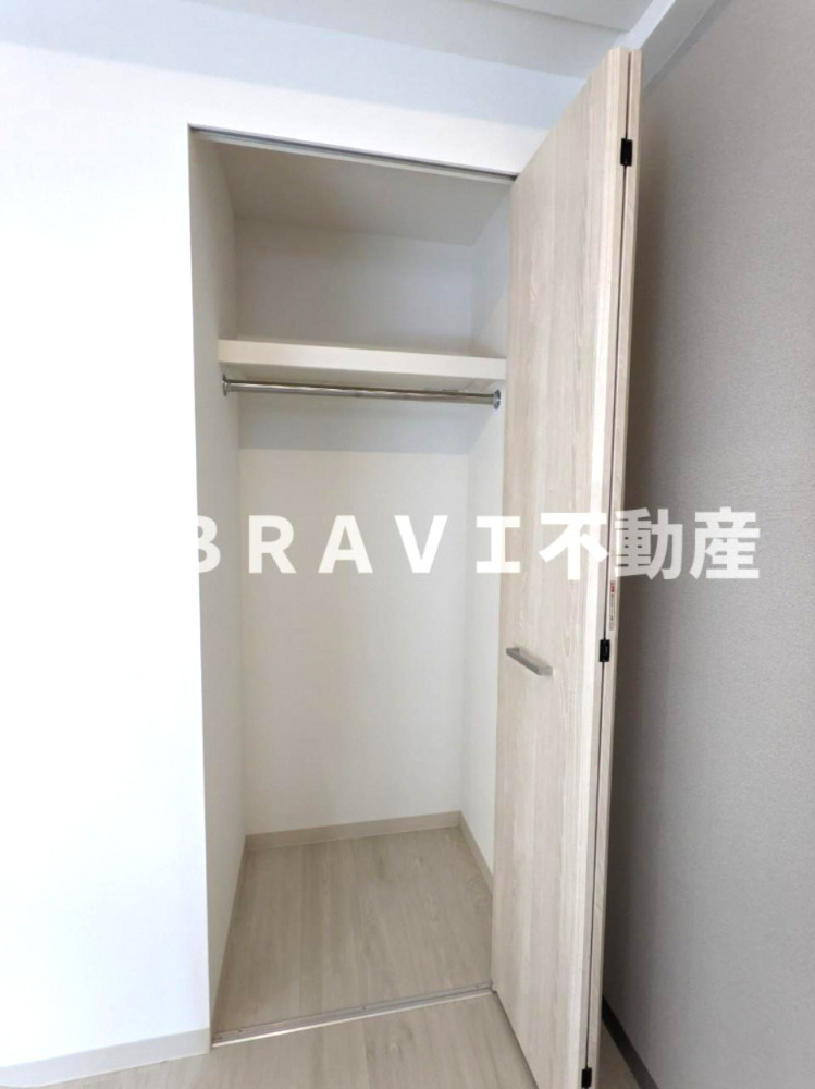グランデカワノなにわ離宮 BRAVI不動産の収納|収納スペース豊富です