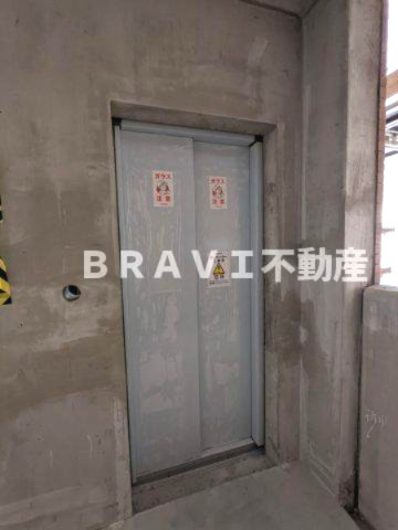 グランデカワノなにわ離宮 BRAVI不動産のその他共用部分|エレベーター（工事中）