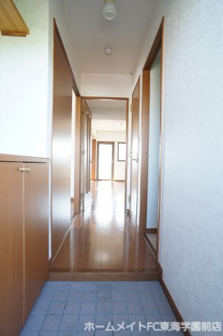 熊本市北区大窪４丁目の賃貸マンションの玄関