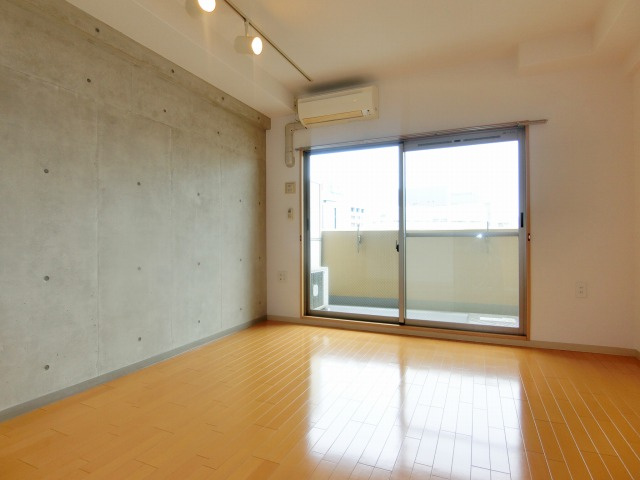 SERENiTE天六西の内装