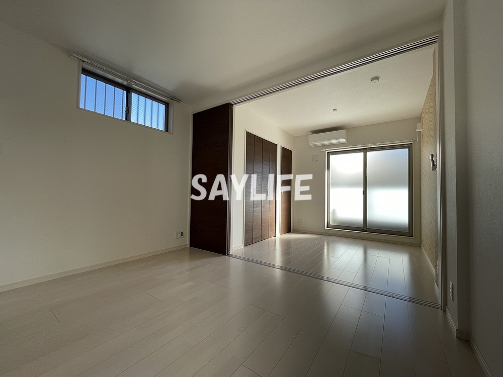 F asecia 関目の内装