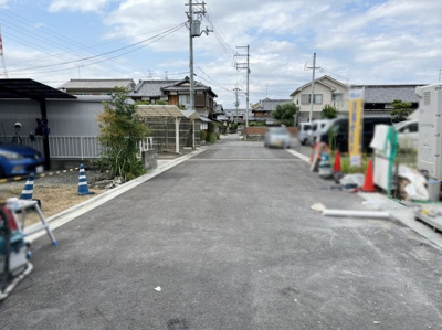 【前面道路含む現地写真】 | 城陽市水主南垣内3号棟　新築戸建