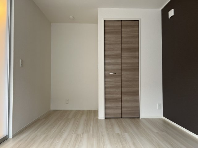 エクセリア西小岩の洋室