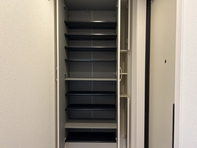 エクセリア西小岩の玄関