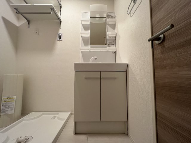 エクセリア西小岩の洗面所
