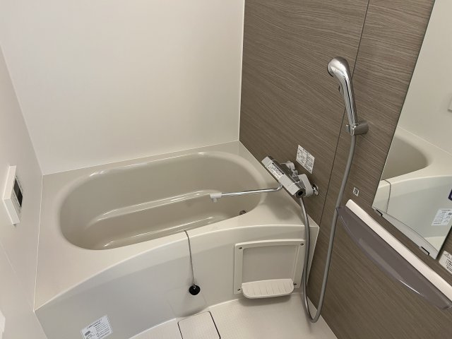 エクセリア西小岩の浴室